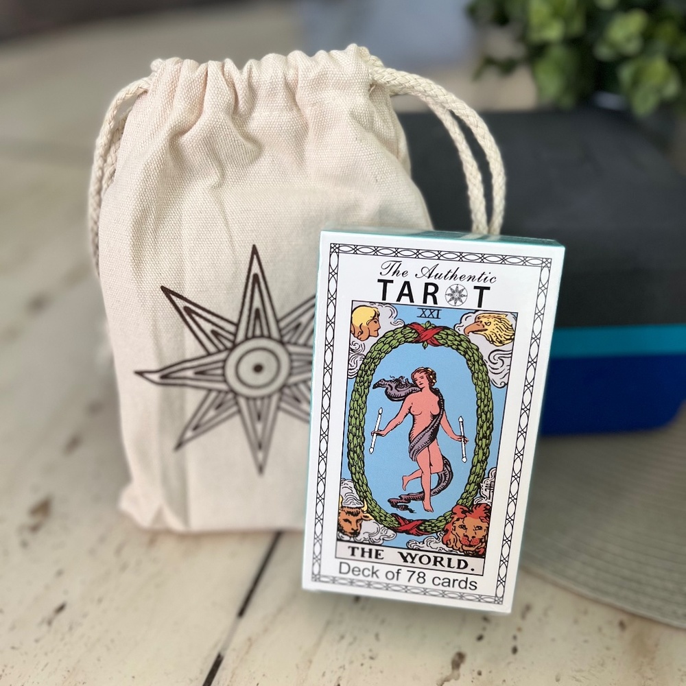 🎃❤️Host Pick 10/20🎃❤️New Tarot Deck with Carry Case - Picture 1 of 1